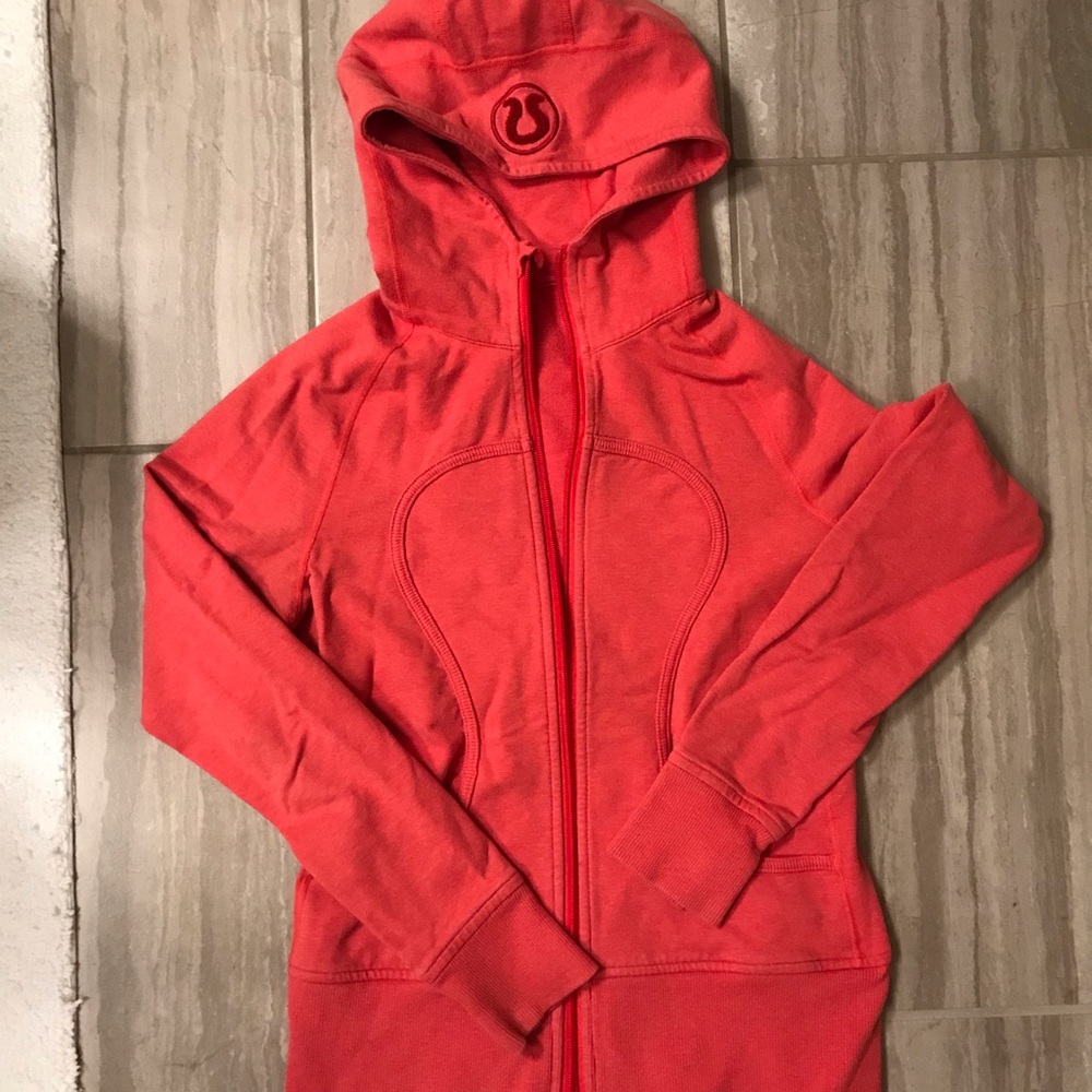 Lululemon size 6 light scuba hoody EUC